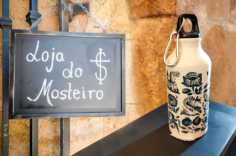 Loja Loja do Mosteiro de Santa Cruz abre ao público